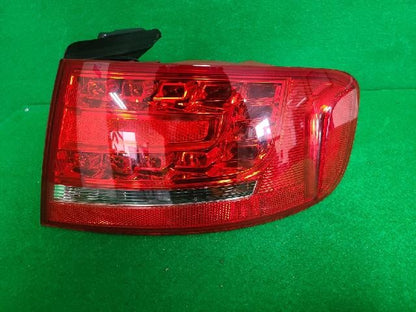 2010 AUDI A4 Rear,Right TailLight 8K5945096B