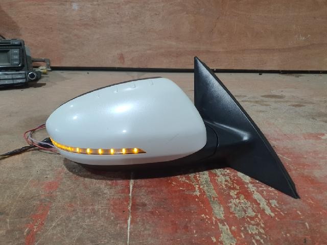 2011 KIA Optima K5 Right White Side Mirror 87620-2T020