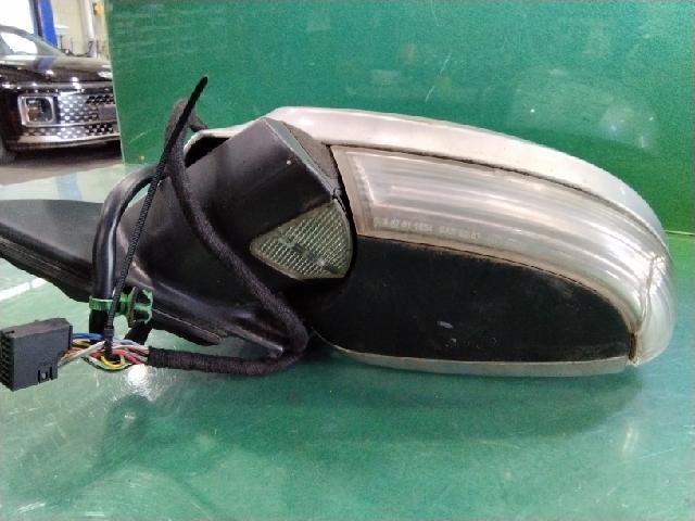 2011 Volkswagen TDI Left Side Mirror