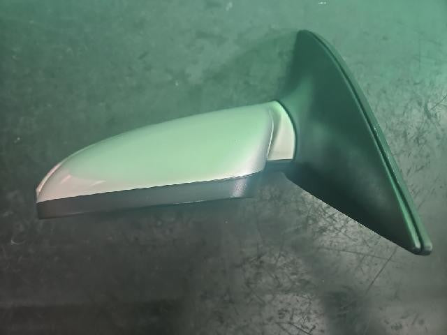 2011 Hyundai Elantra GT i30 Left Side Mirror