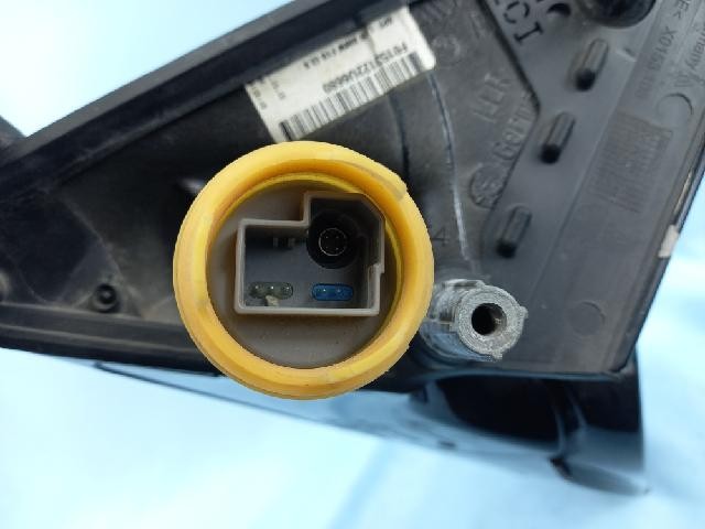 2016 BMW 520d Right Side Mirror